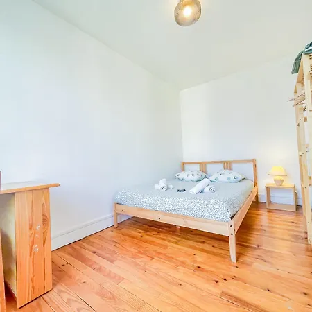 3 Pour 6 Personnes * クレルモン・フェラン